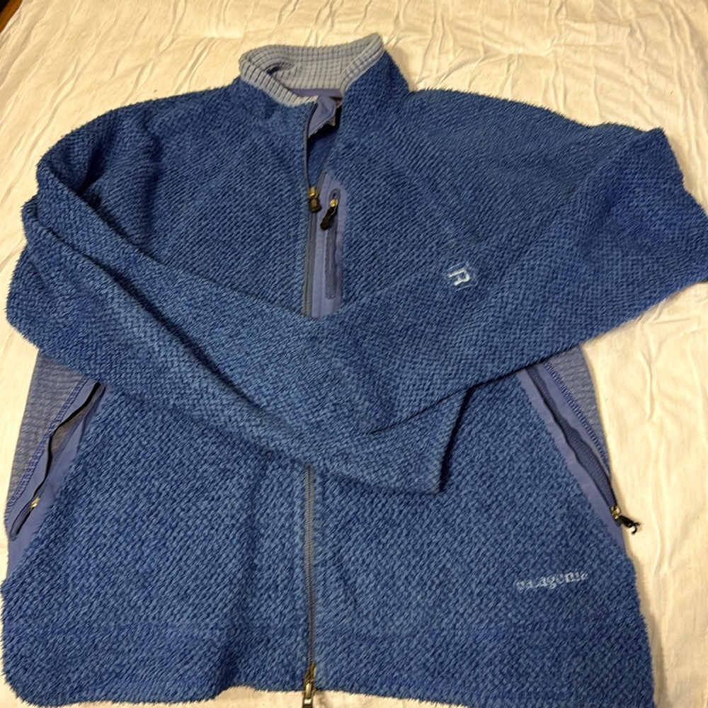 Patagonia light fleece size large